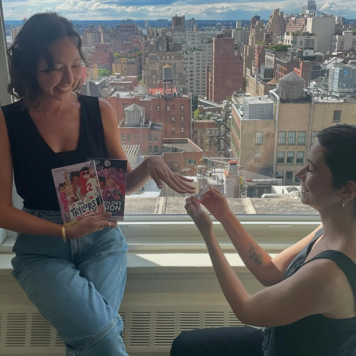 Your new favorite books are coming out soon 🧨Baby, just say yes to pre-ordering! 

Could not think of a better way to celebrate @jencalonita and @elizabetheulberg forthcoming books&mdash;THE TAYLORS and THE TAYLORS VERSION&mdash;than with THIS annou