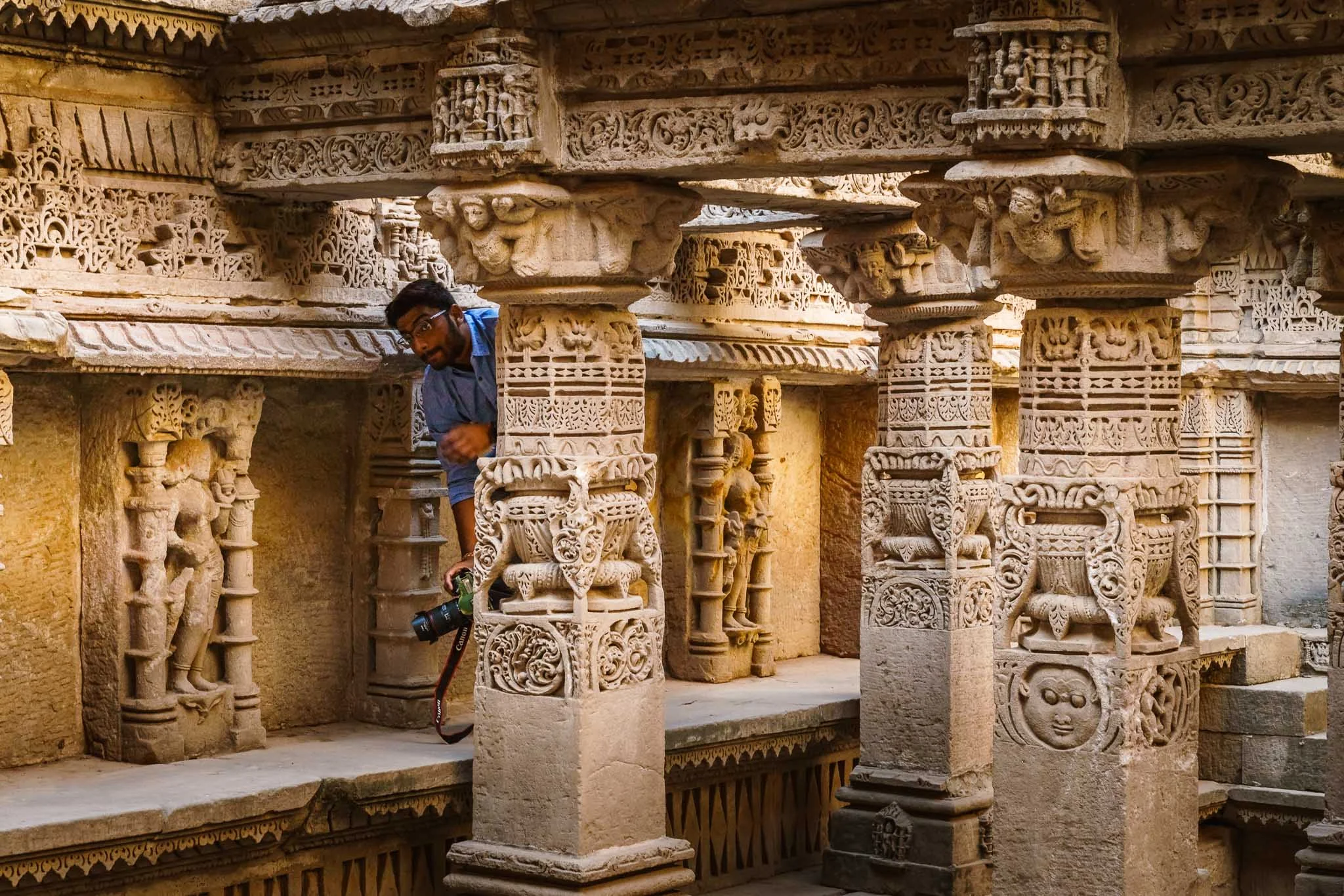 Cameraman - Rani Ki Vav, Patan