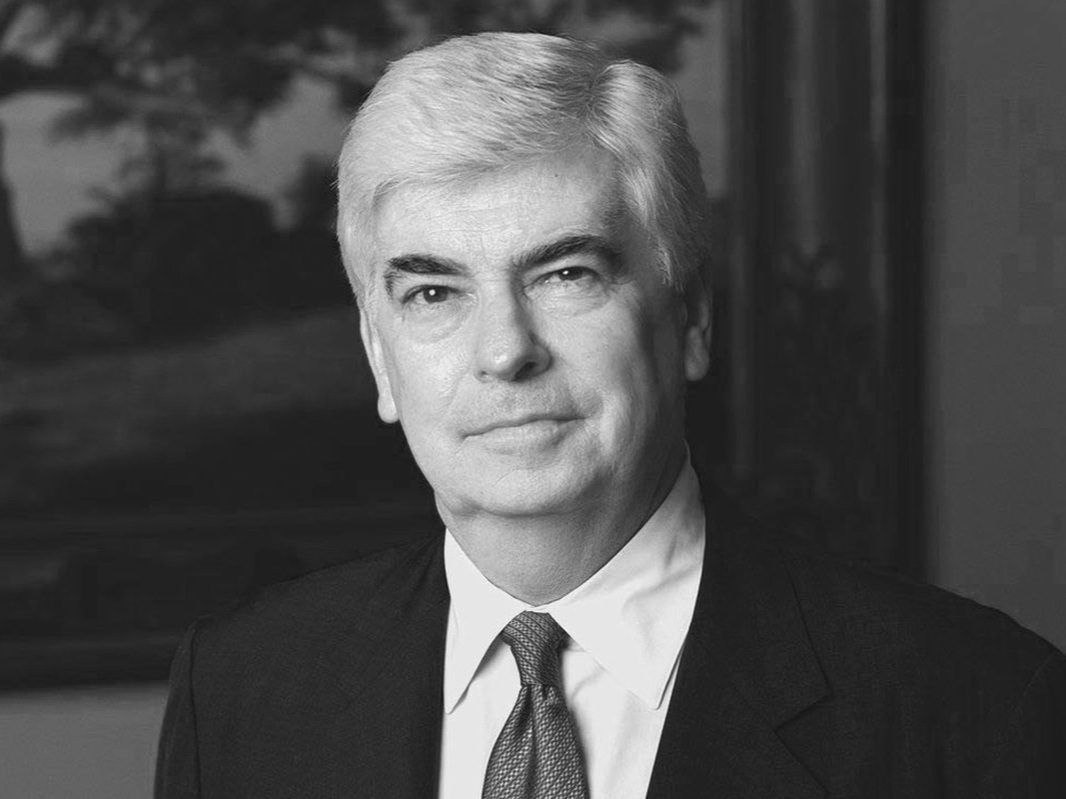Senator+Chris+Dodd.jpg