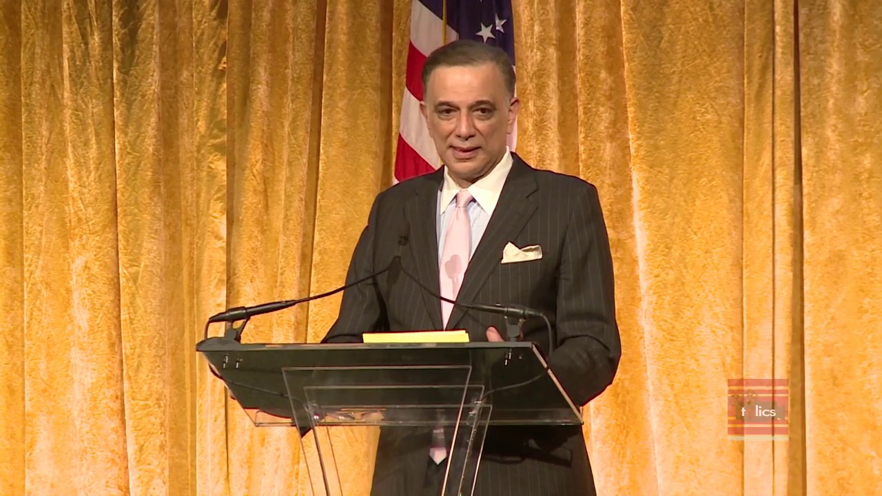 Joseph Fichera - Expert on Securitization