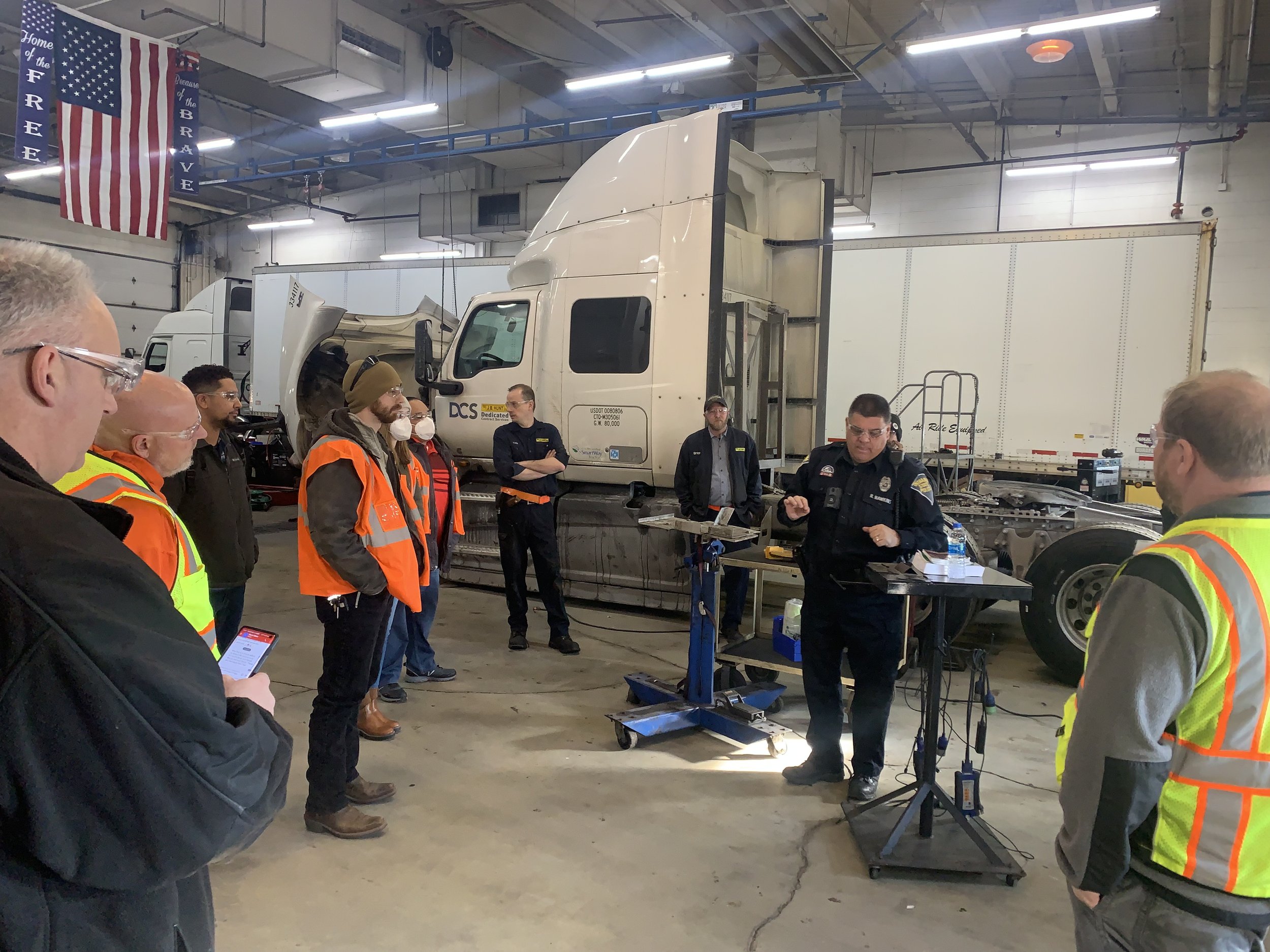 DOT Safety Training — J.B. Hunt DCS Central Region