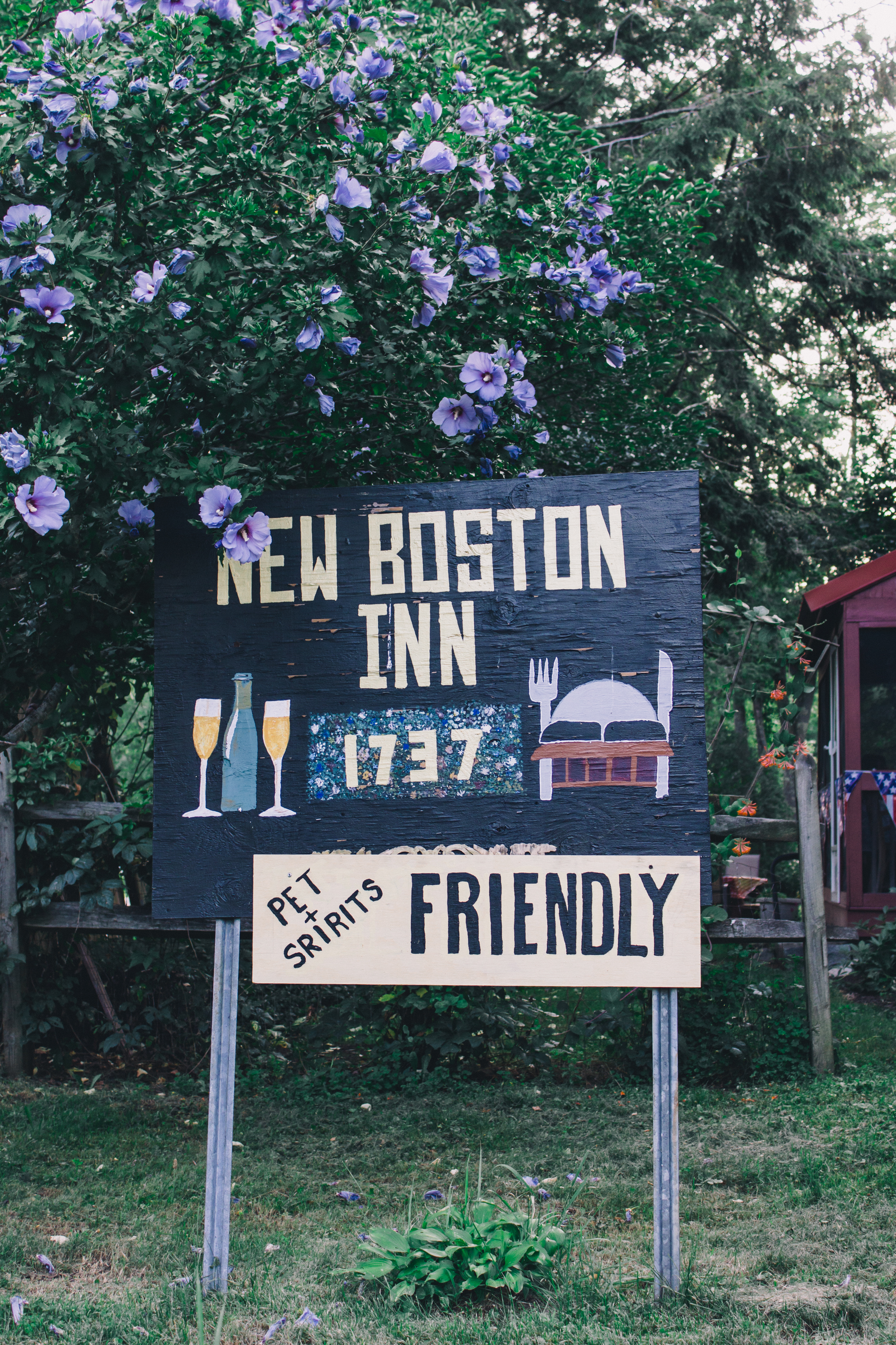 New Boston Inn Pet and Spirit Friendly.jpg