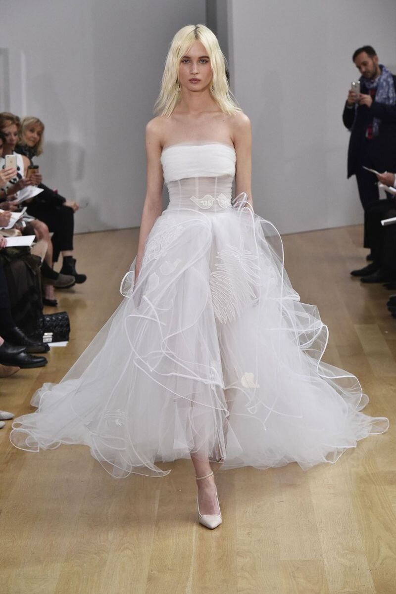 MILENA GARBO X OSCAR DE LA RENTA BRIDAL SHOW — blanc.