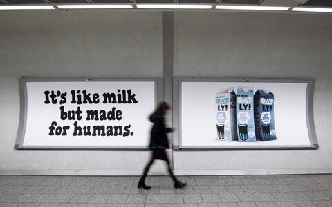 Oatly-Its-Like-Milk-But-Made-For-Humans-advertising-campaign-billboards-in-Kings-Cross-tube-station-Picture-Oatly-UK_trans_NvBQzQNjv4BqZgEkZX3M936N5BQK4Va8RQJ6Ra64K3tAxfZq0dv.jpg