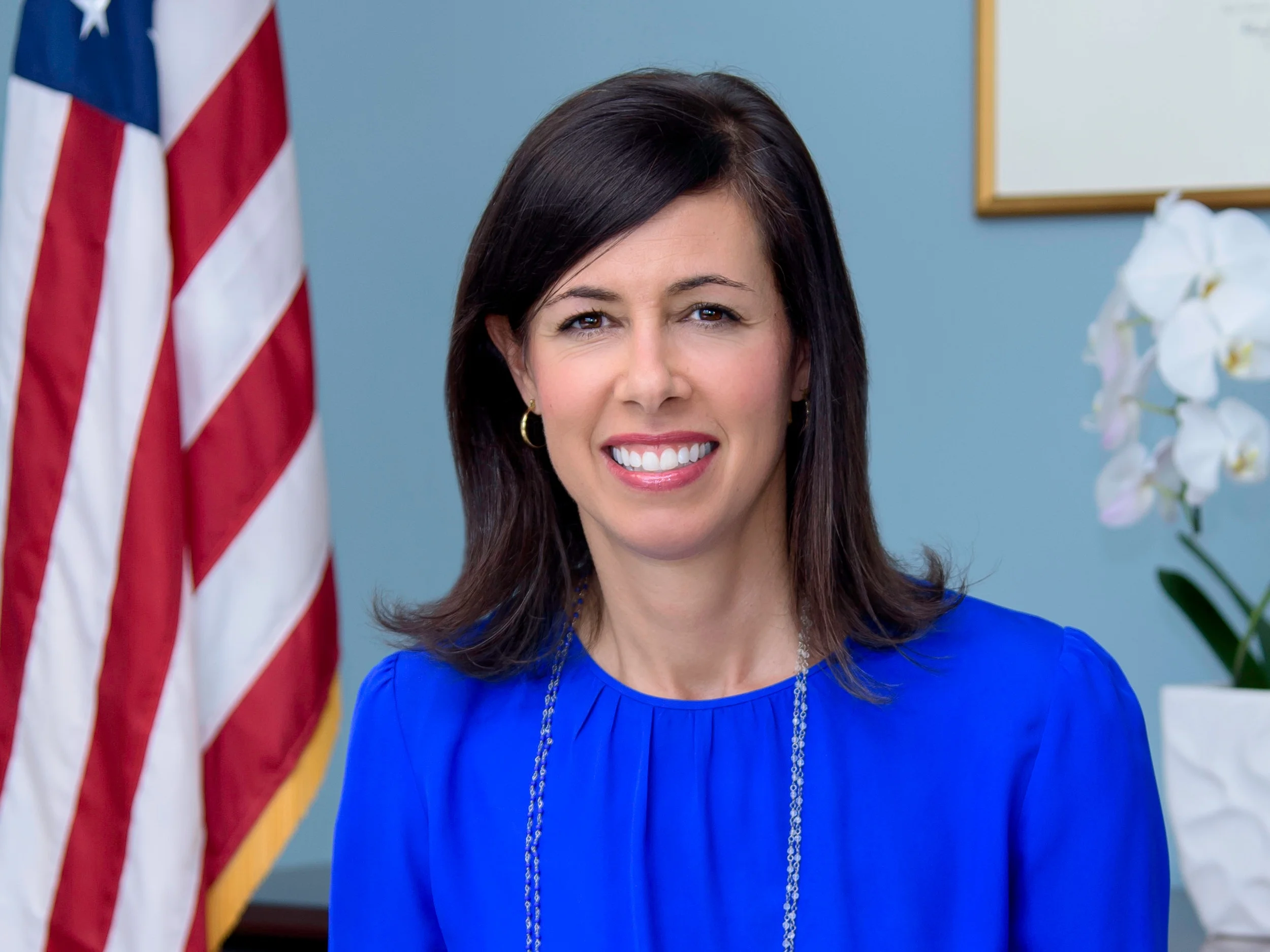 jessica-rosenworcel-press-photo-09122018.jpg