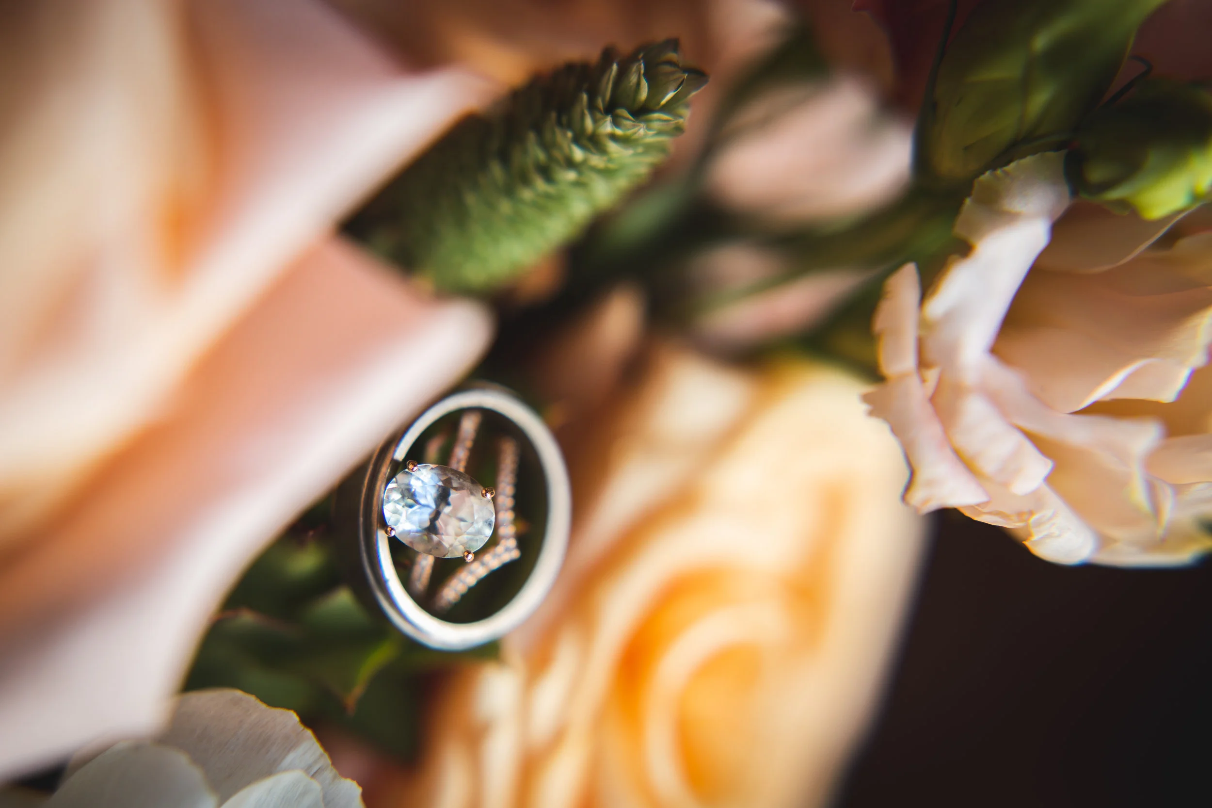 detail shot of diamond wedding ring | Lesley Leigh Photography | Destination Arizona Wedding Photographer