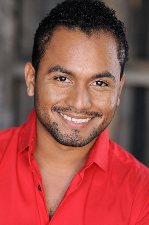 Ruiz+HeadShot.jpg