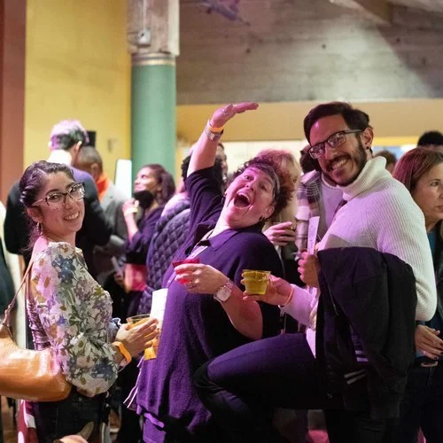 10 Easy Ways to Support Your Local Theaters