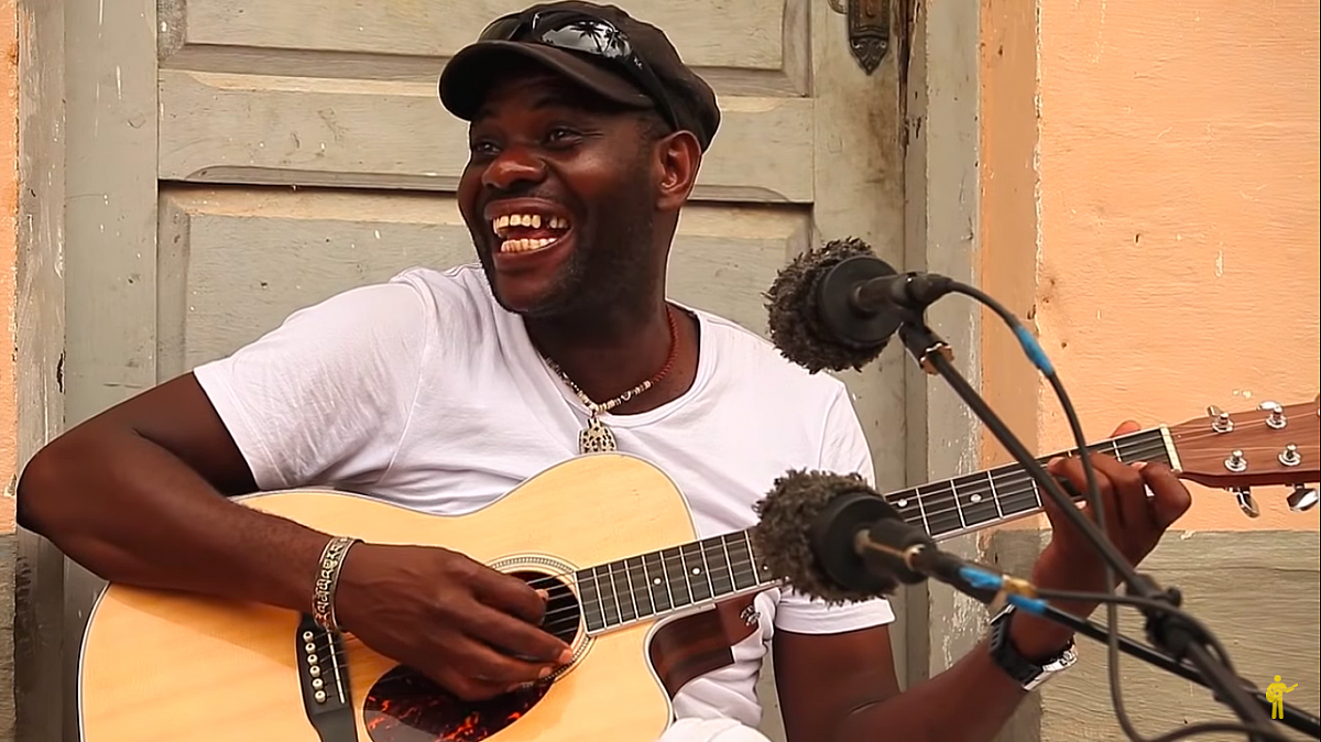 Jason Tamba -  Congolese singer, artist, &amp; musician