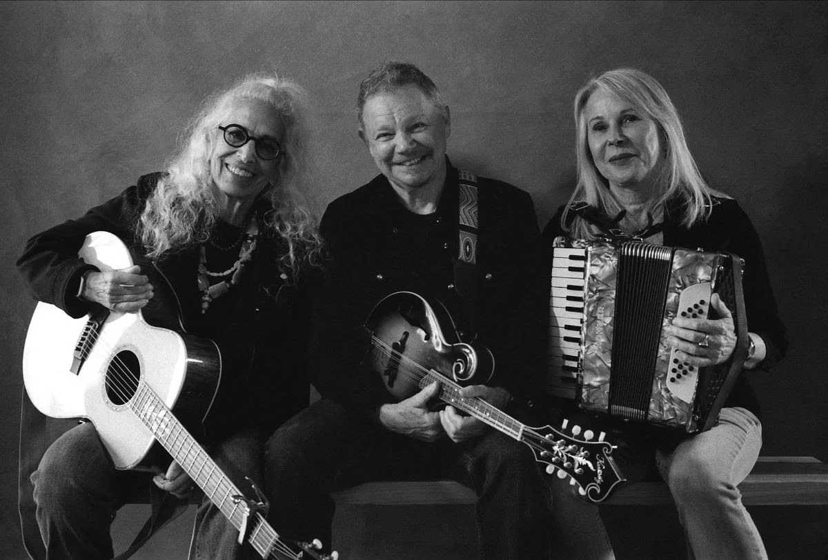 A Musical Shrink and some Refugees!