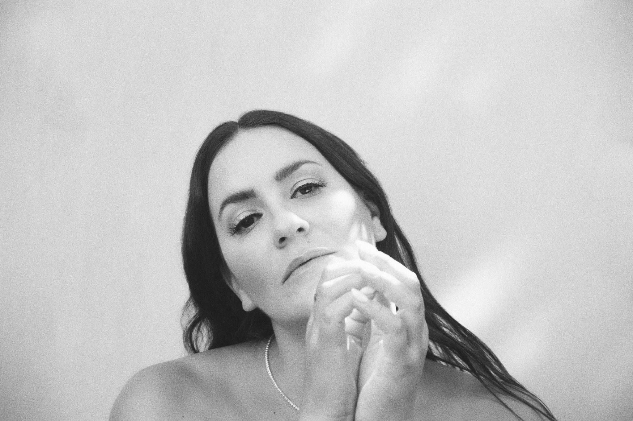 MONOGEM - singer-songwriter