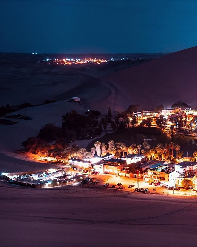 This littlest city in the world that never sleeps 😴🌎 #huacachina
#peru 
#sonyalpha