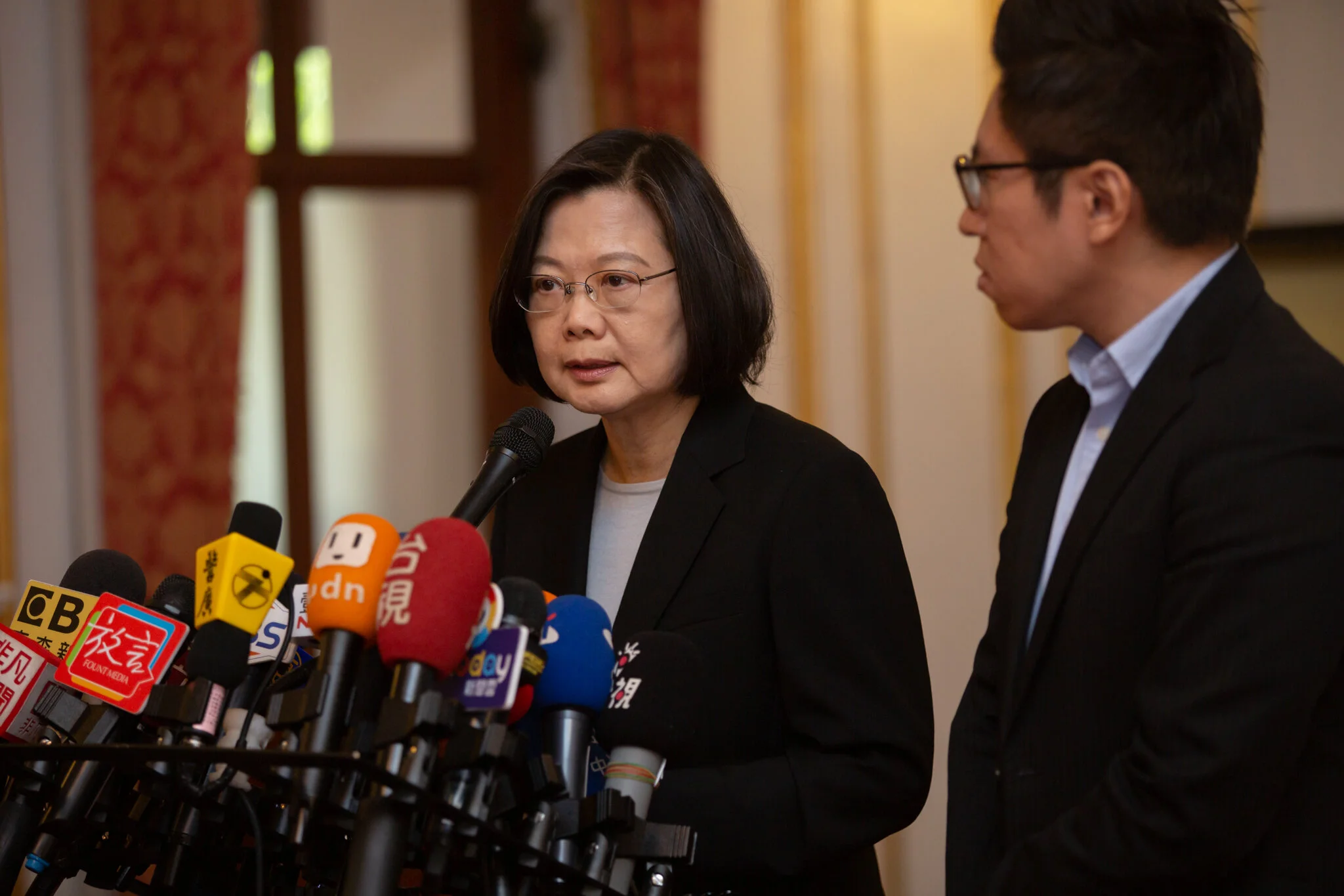 總統蔡英文覺得她自己沒有利用香港人來進行選舉，還說香港的反送中讓台灣人民自我警惕。攝：Wang Yu Ching/Office of the President