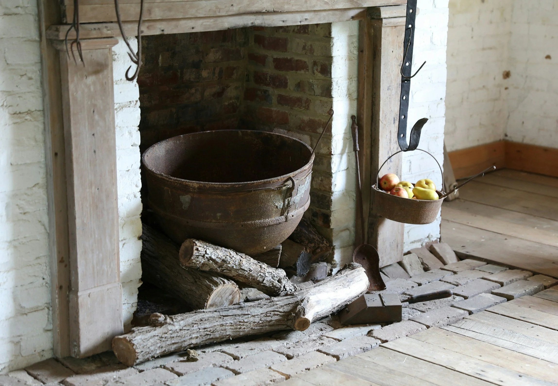 Artist blog - hearth and home by Debra Hart studio