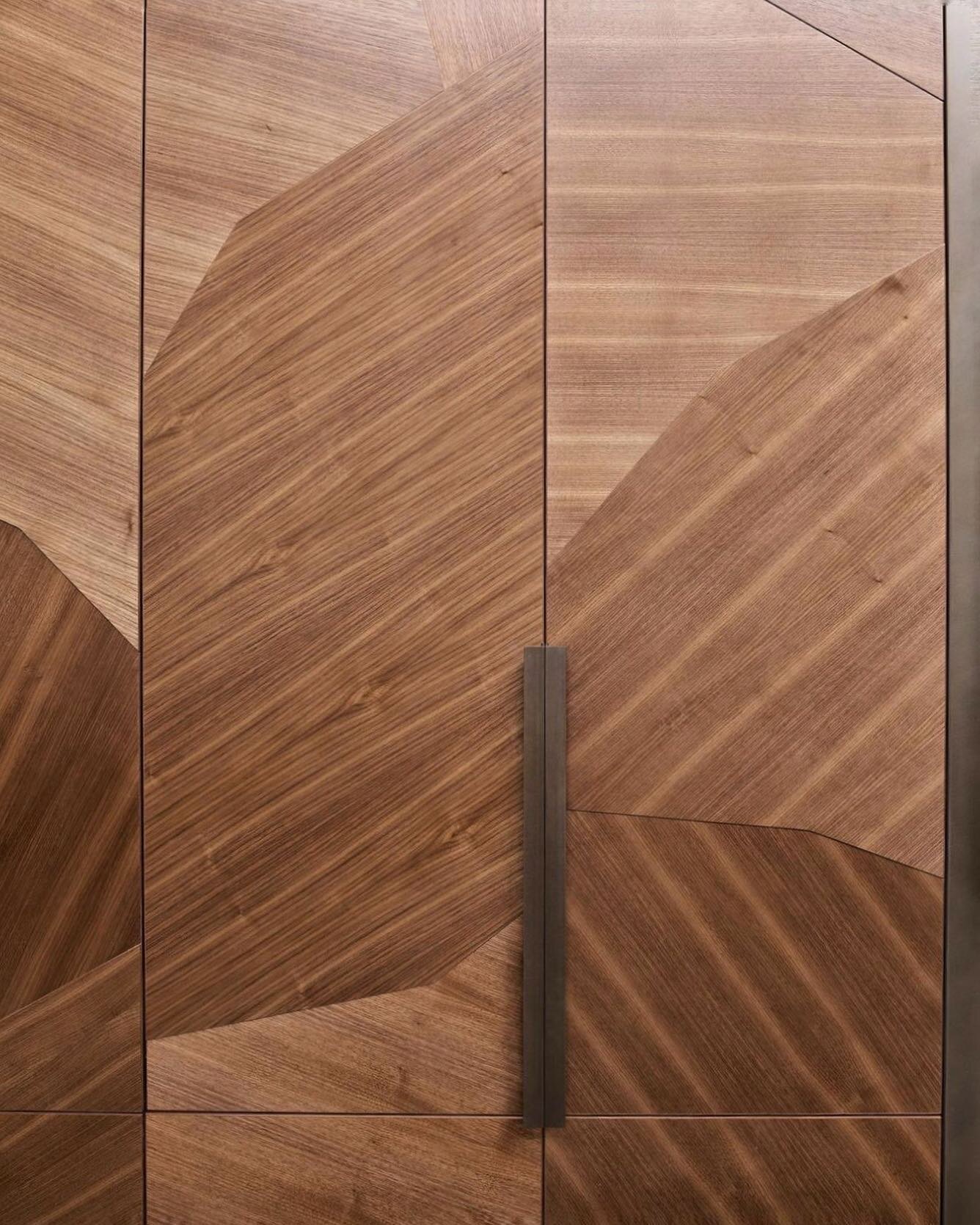 Swaths of walnut in pattern play. #interiors #design @flackstudio_