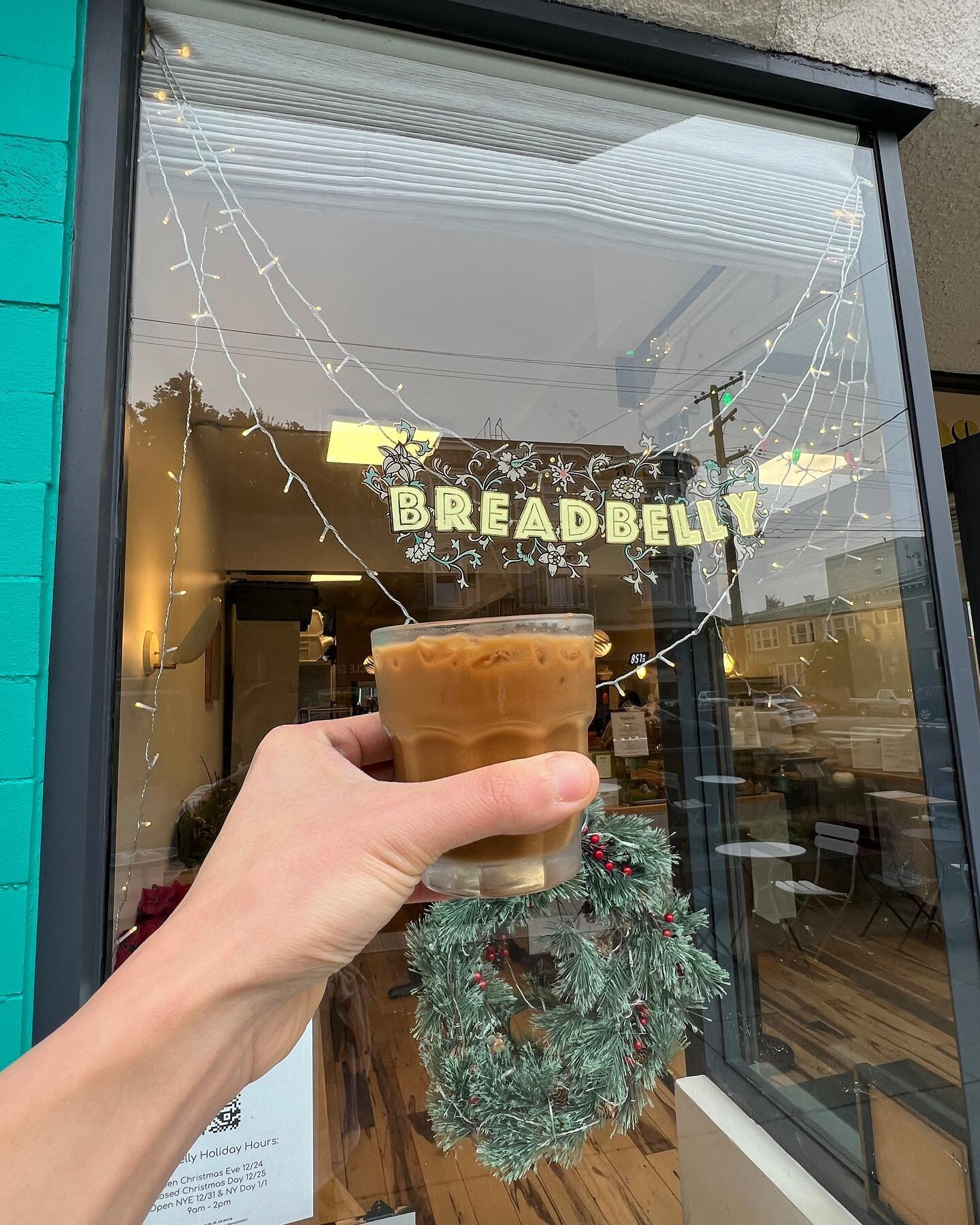 🖐🥳 Breadbelly is 5 years old! Thank you thank you thank you for all the support and encouragement along the way! Stop by to wish us happy birthday today, we&rsquo;re celebrating with mini kaya buns and 50/50 on us!