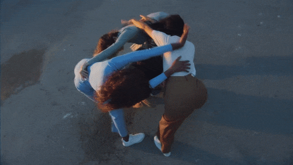 ezgif.com-gif-maker(5).gif