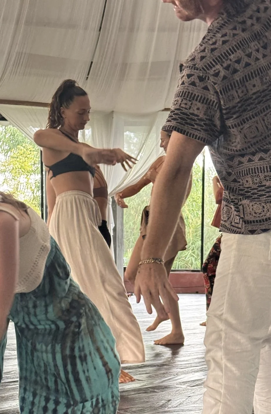 Somatic Dance: Fluid Flow