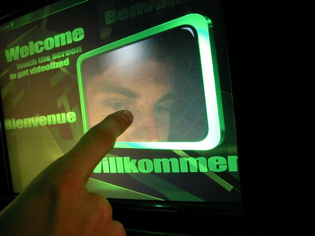 Architektur der Aufmerksamkeit: Wie Spanien die digitale Öffentlichkeit neu denkt.