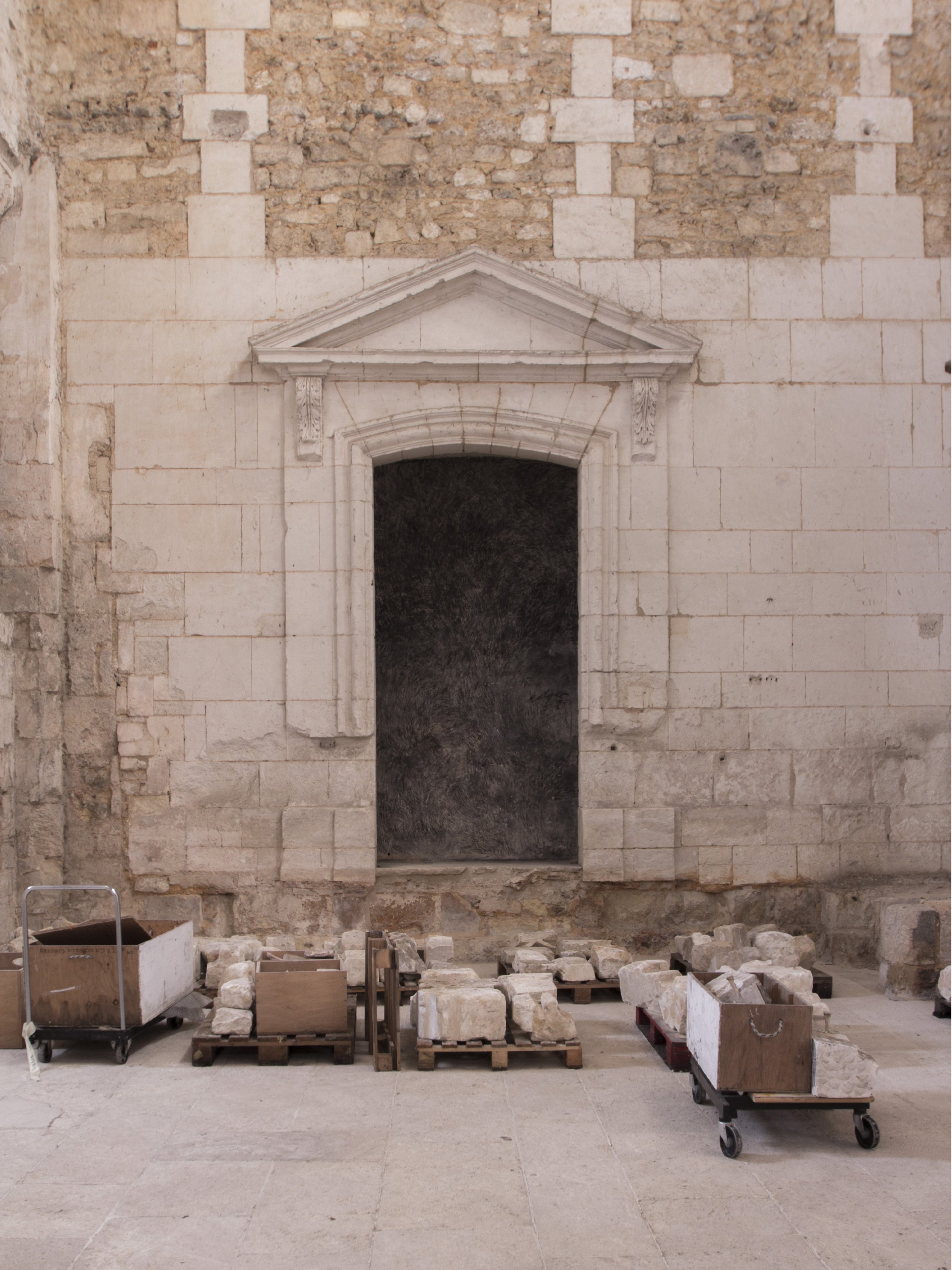 E_01 - Notre Dame de Bernay 3.jpg