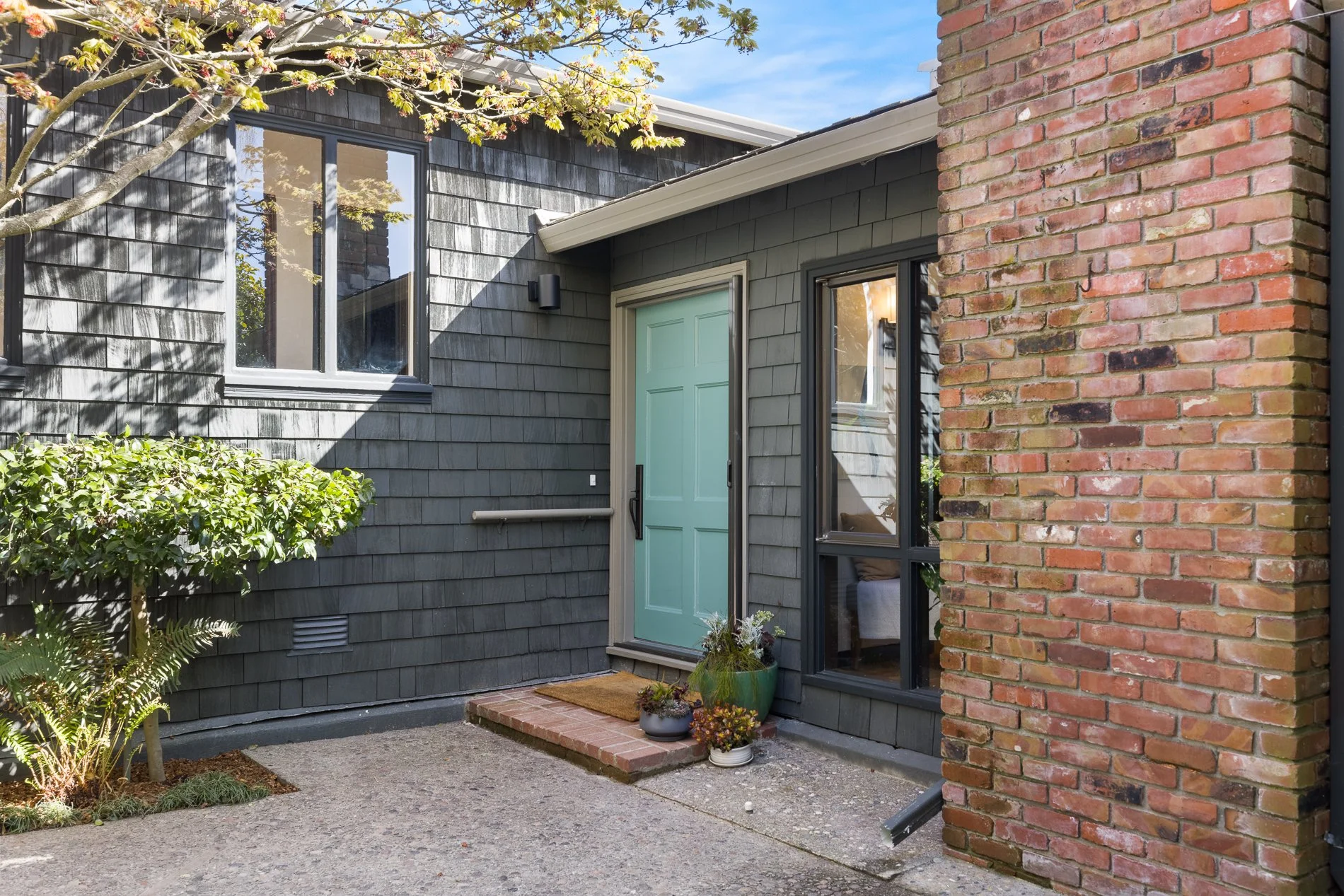 1160_Miller_Ave_Berkeley_CA_94708_Web_72ppi-6.jpg