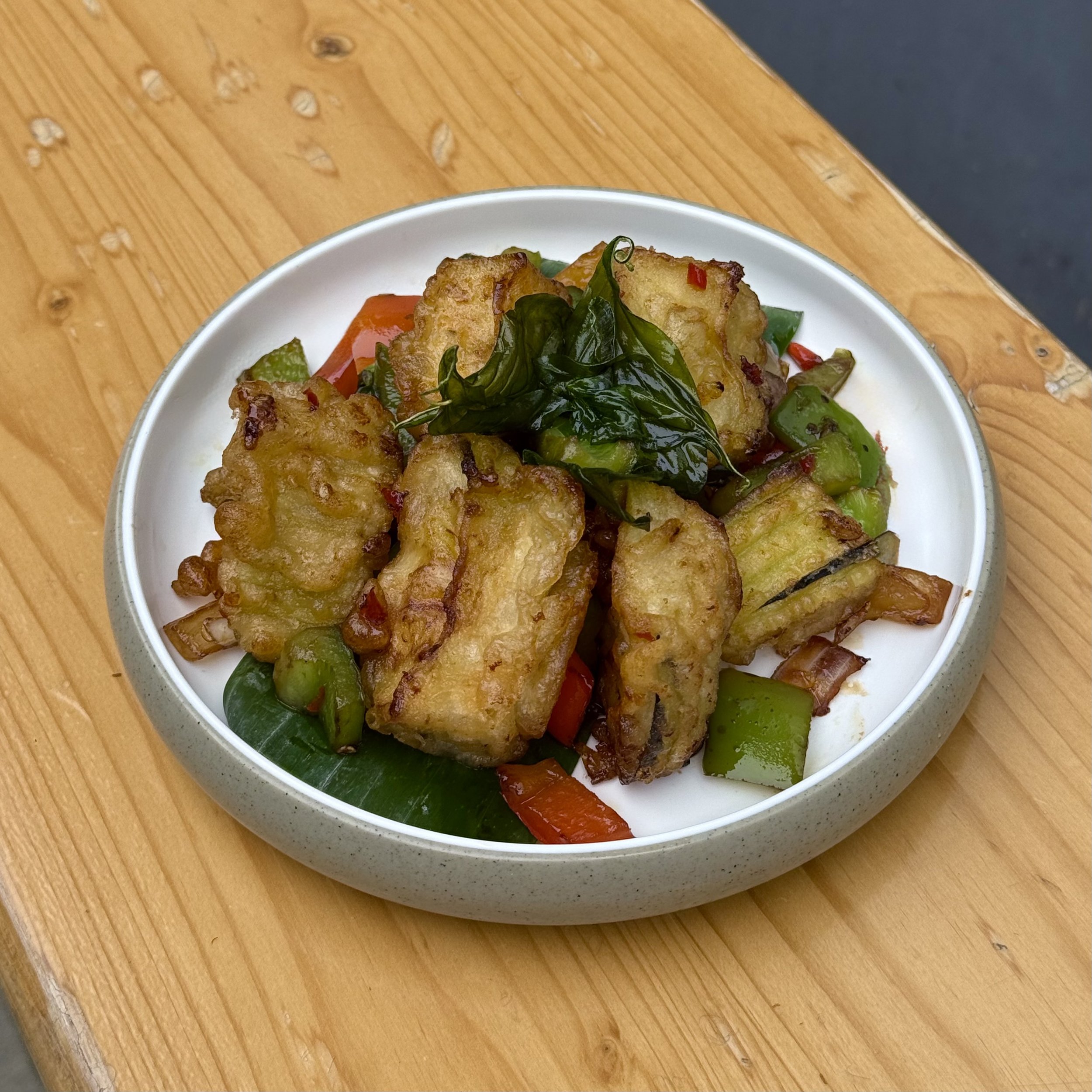 Specials: Thai Deep-Fried Aubergine with Basil (Veg)