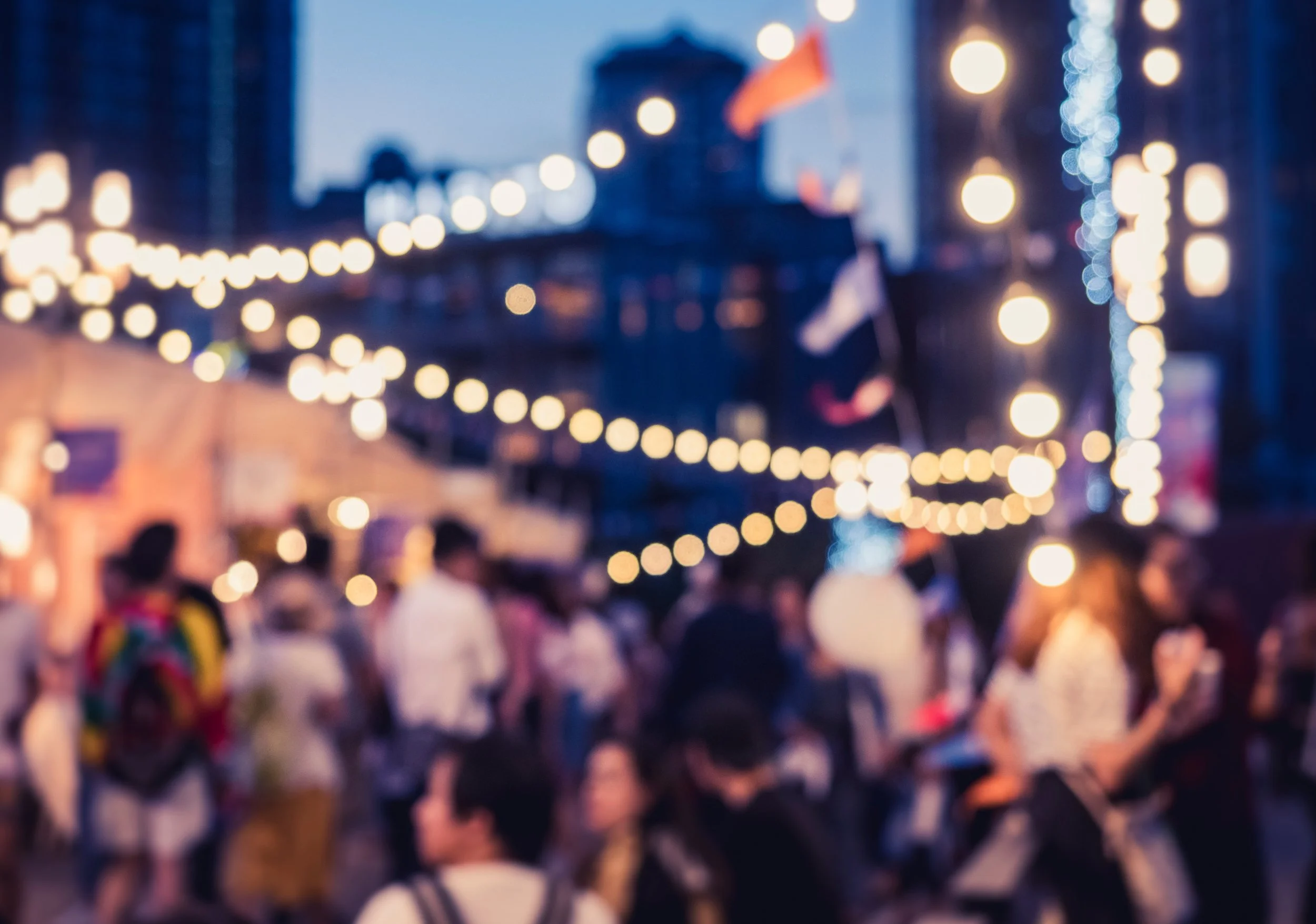 Hosting a Safe Outdoor Event This Summer