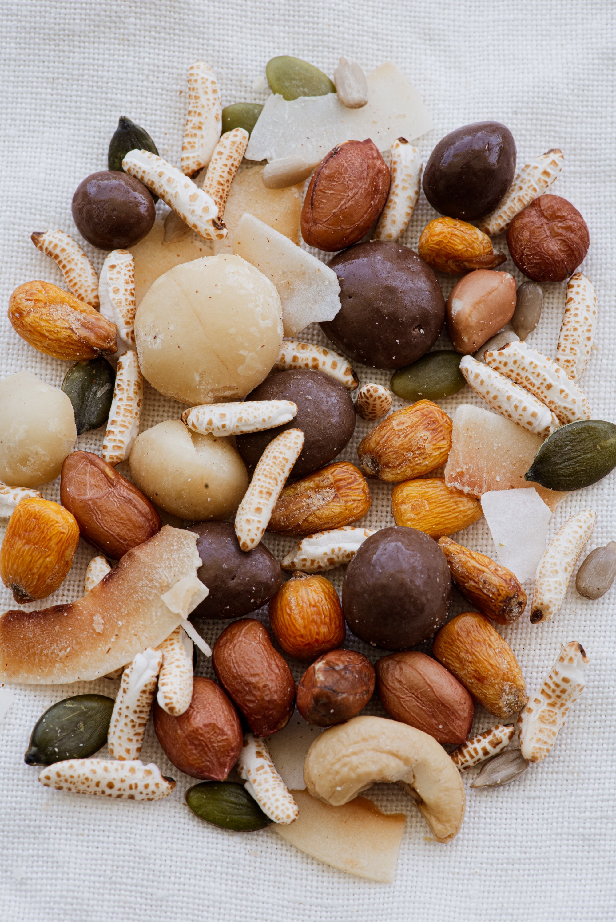 TRAIL MIX