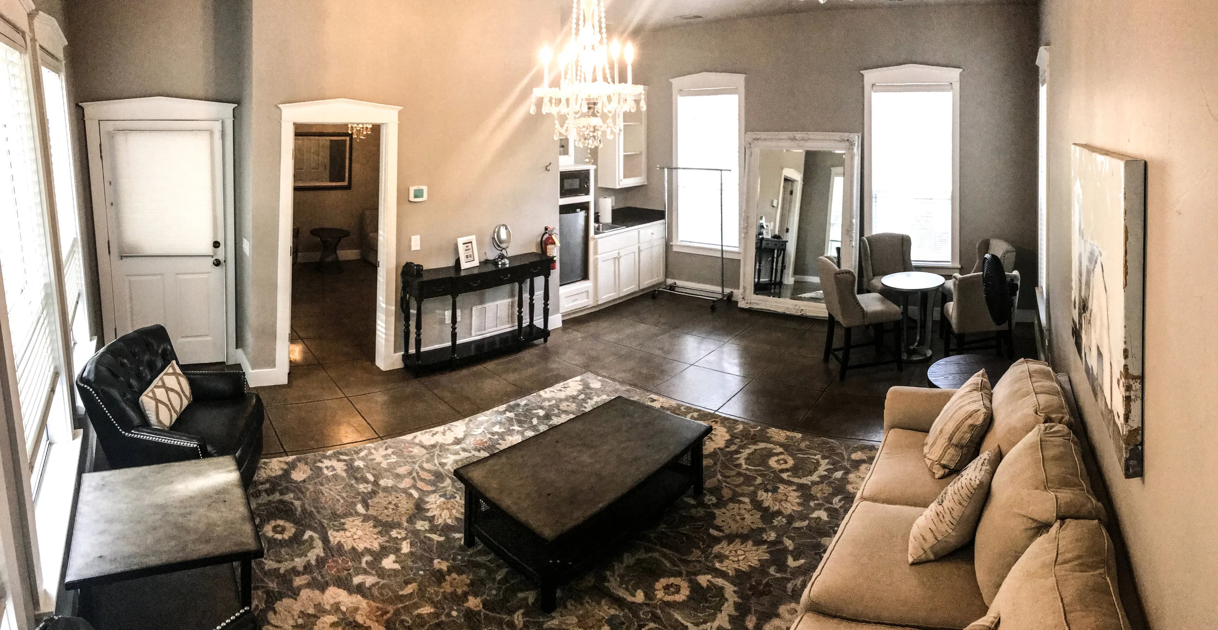 Bridal_suite_Inside.jpg