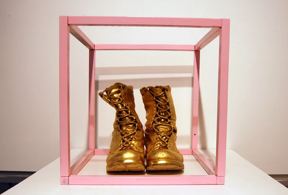 PageImage-453745-2751089-2060-bootiespink11.jpg