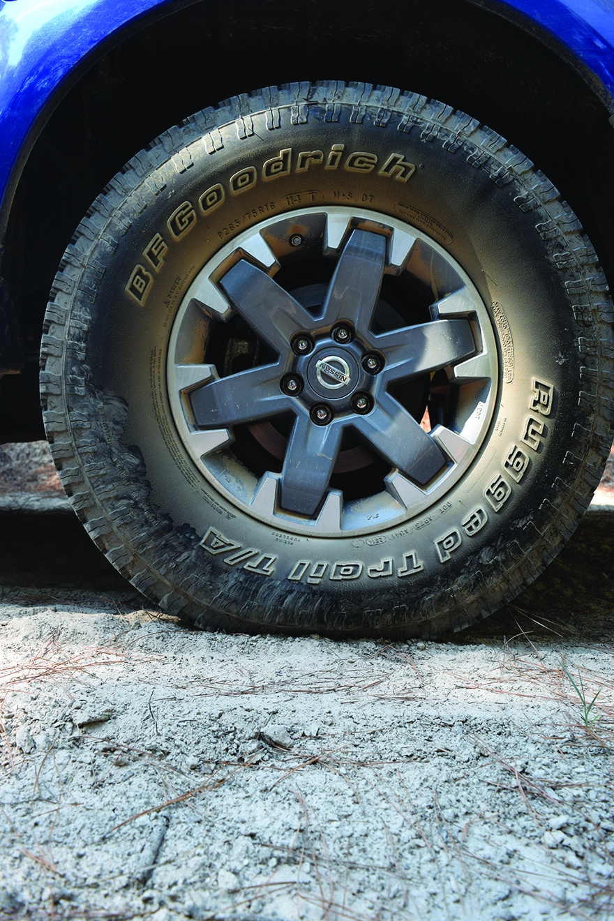BFG Rugged Ridge tires aired down to 20psi.jpg