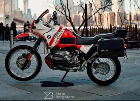Has everyone seen this 'brand new' 1995 #r100gspd for sale at #motoborgotaro ? Holy crap.  5 kms on the clock! Head to motoborgotaro.com and check it out.  He also has a 1979 R100T for sale with 3 kms on it. Crazy.
.
#bikeforsale