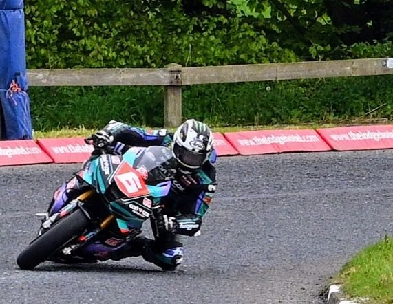 Micheal Dunlop in the roundabout at the NW200.  Inspiration for @hebbel_rebel this season.
#nw200