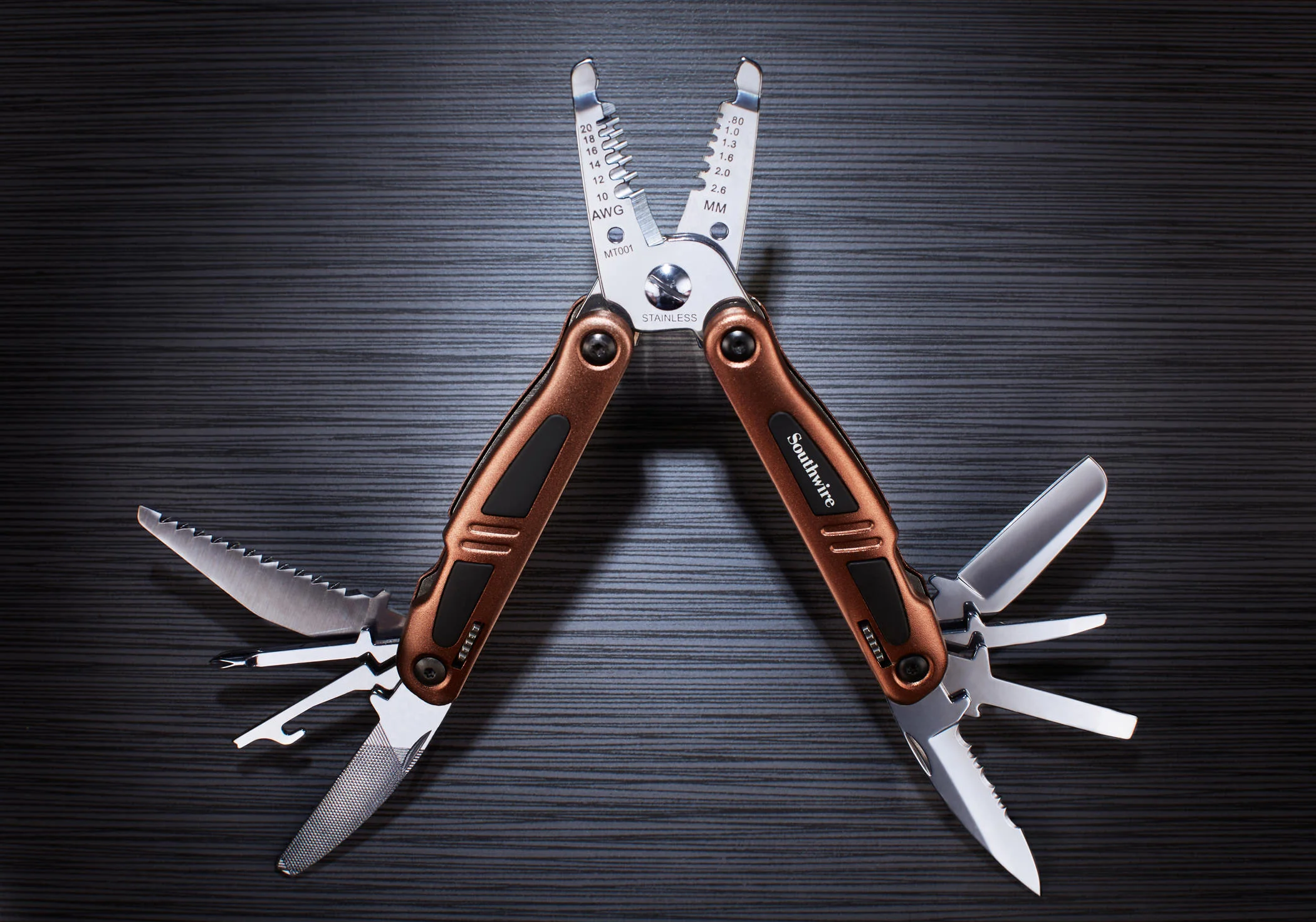 southwire-tools-product-photography-industrial-winslett-media.jpg