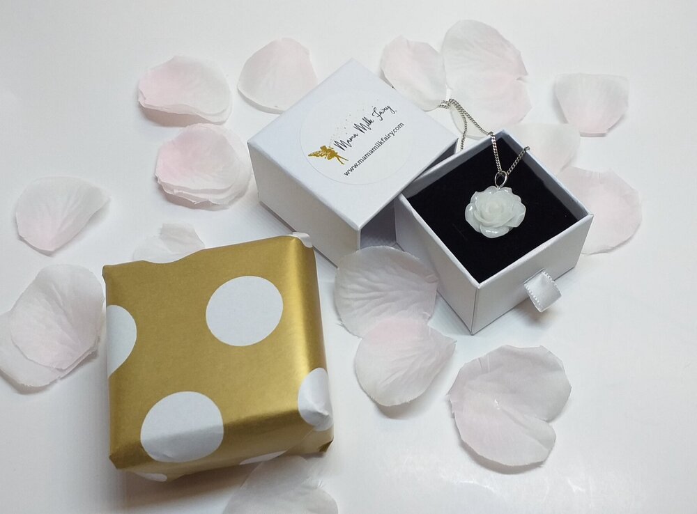 Our Favorite Breastmilk Jewelry Gifts for Moms - FamilyEducation