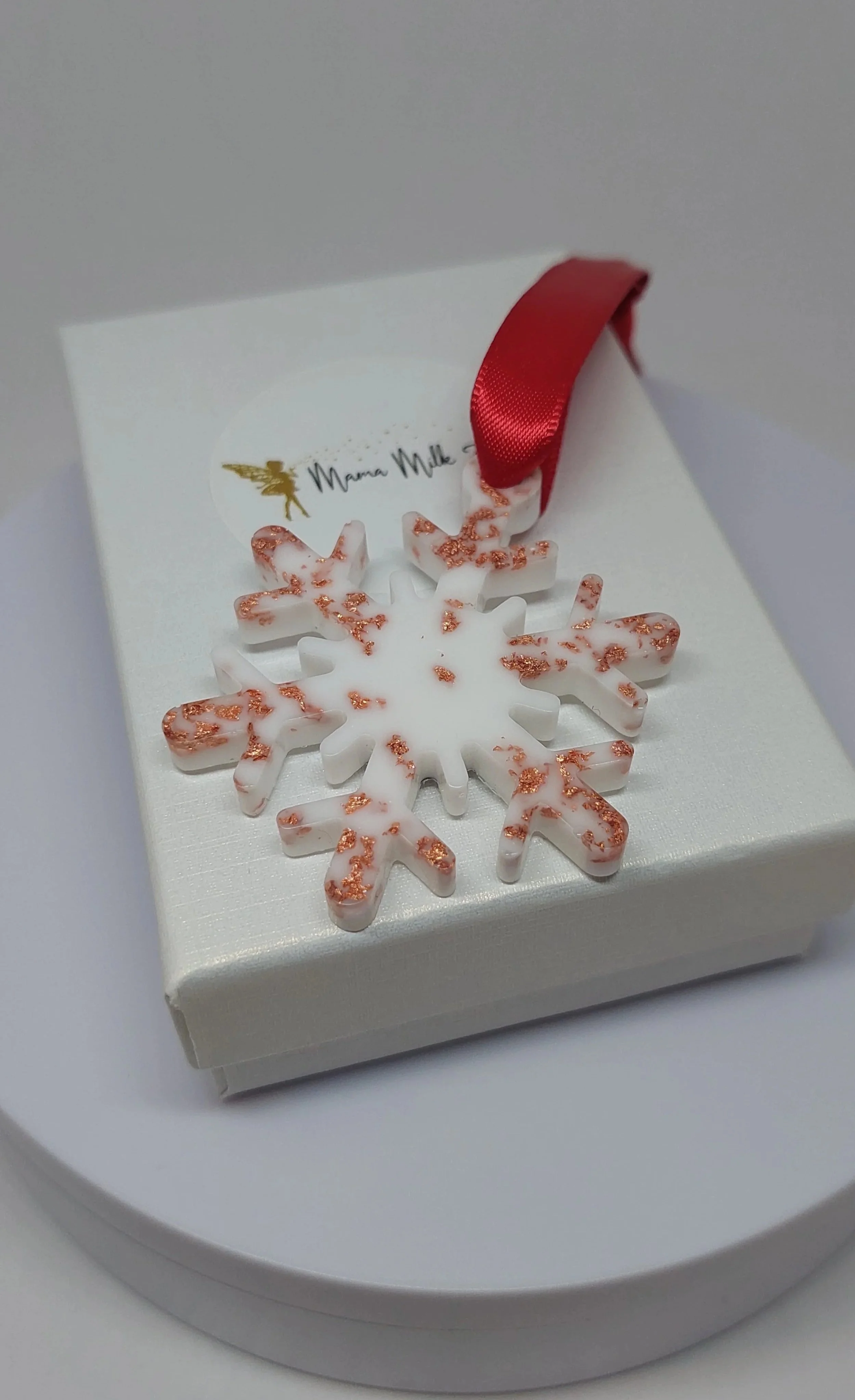 snowflake-breastmilk-ornament-keepsake.jpg