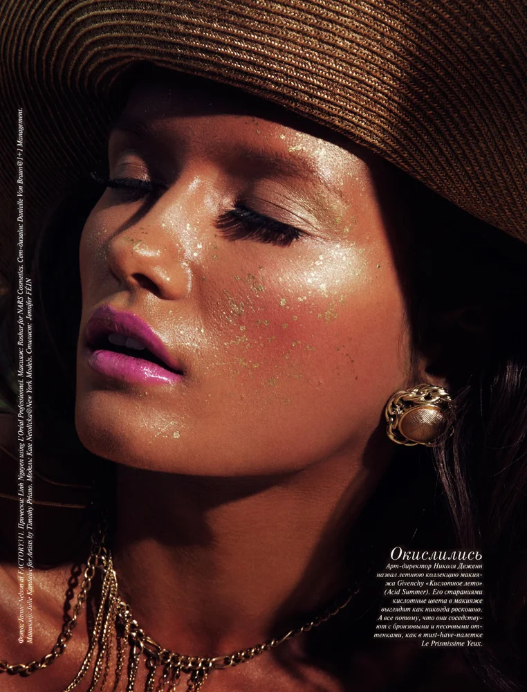 JamieNelson_May2011VogueRussia5.jpg