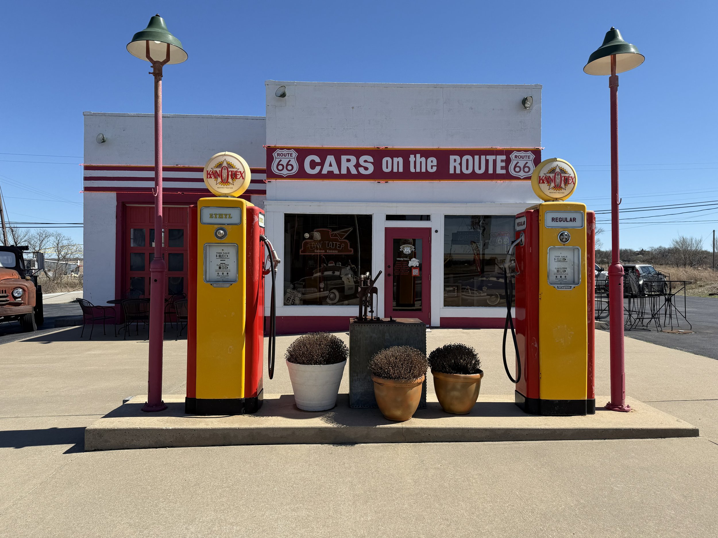 cars on the route 66 ks.jpg