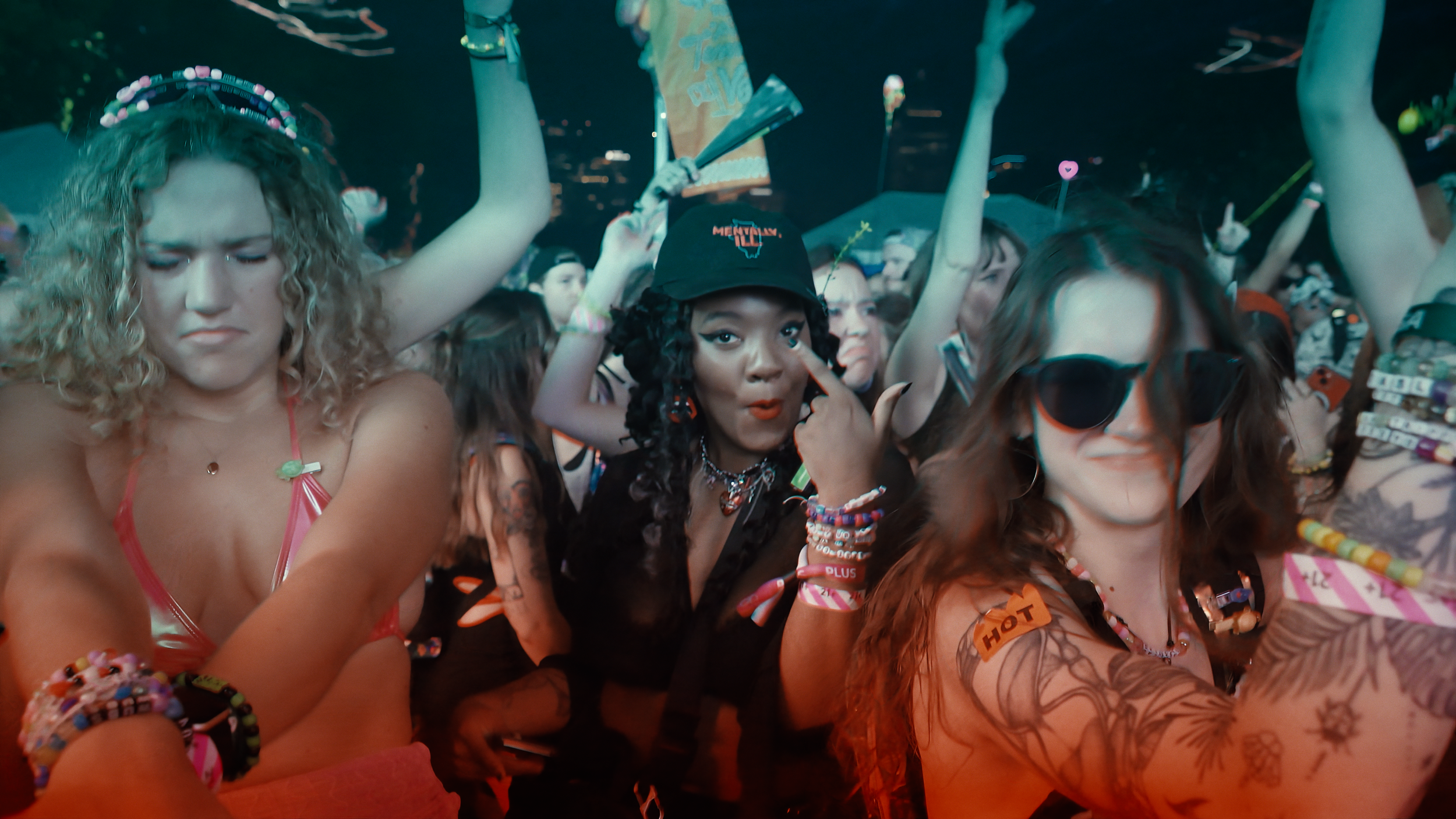 Izzy in the crowd.png