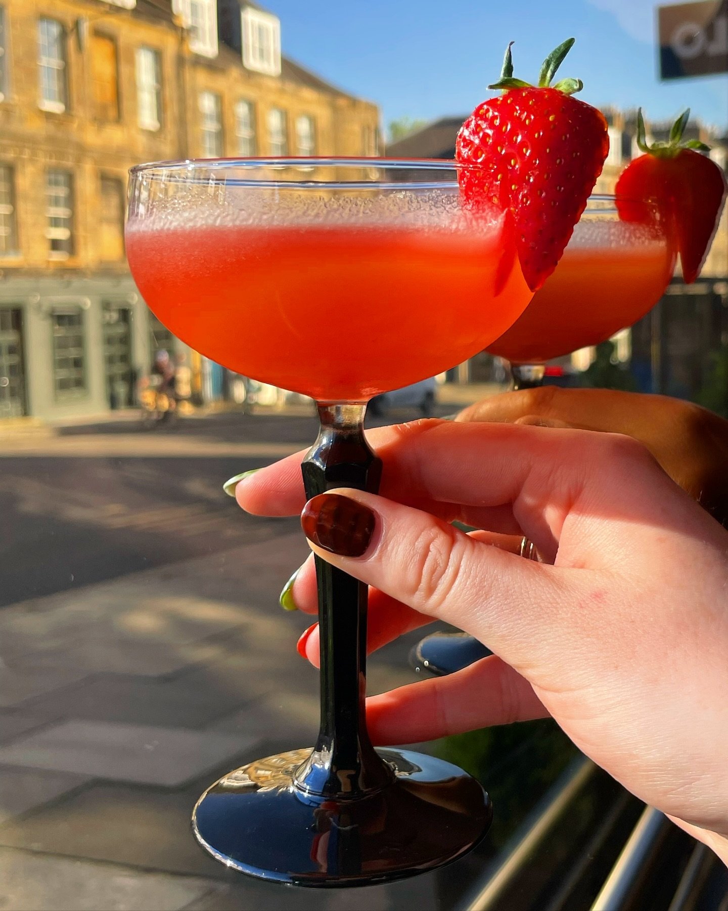 ✨🍓BERRY SUPERSTITIOUS🍓✨

ROLLO&rsquo;s cocktail of the week 💋

Give ROLLO a follow and tag us in your best ROLLO pics to get our cocktail of the week on us! ❤️

&bull;

&bull;

&bull;

#summer #berrysuperstitious #cocktail #restaurant #edinburghun