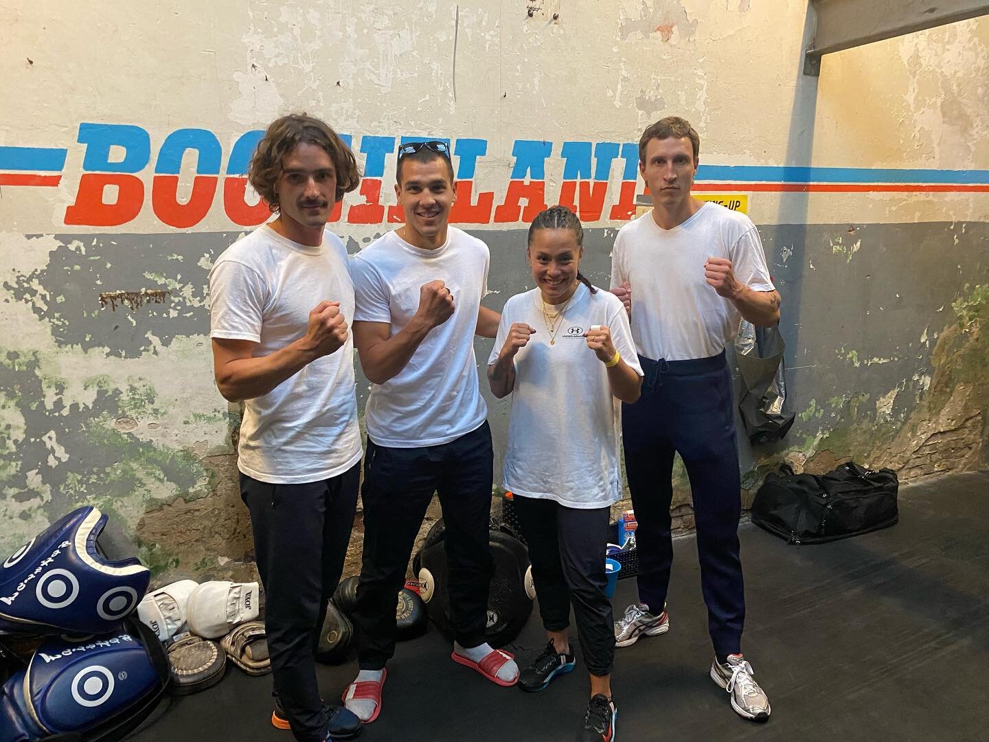 ⛩ a Sneak peek into last Saturday’s ⚡️⚡️KLEINE BLIKSEM⚡️⚡️ @boogielandboxingclub where these warriors fought with their souls!! Boxing came to life ⛩ @fidah777 @boris.sxx @instaneef13 @thijsbond @feliciano_outlaw @rubendejng @traininggroundsams