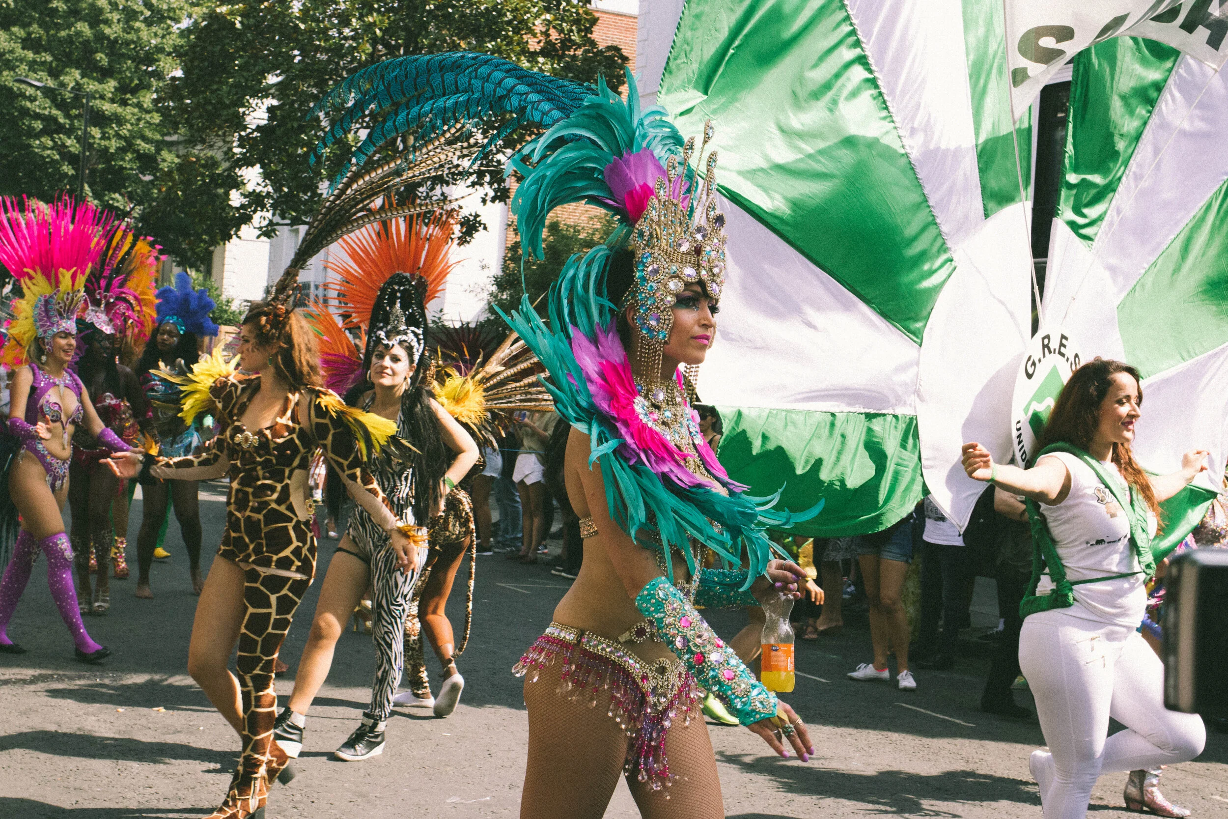 5 Useful Tips To Surviving Any Caribbean Carnival 