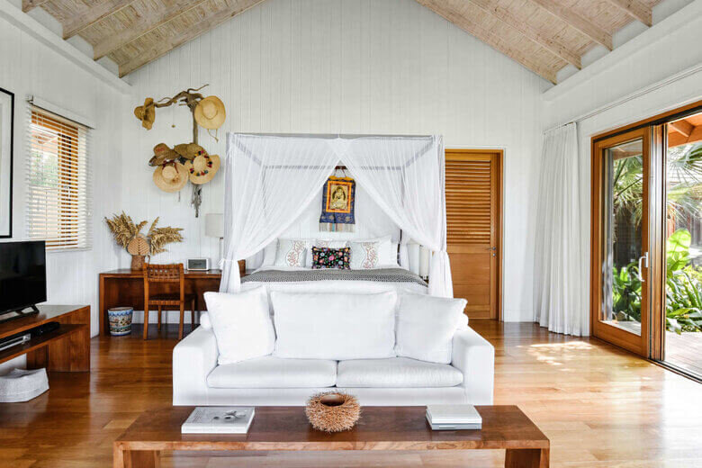 COMO-Parrot-Cay_Lucky-House_Master-Bedroom.jpeg