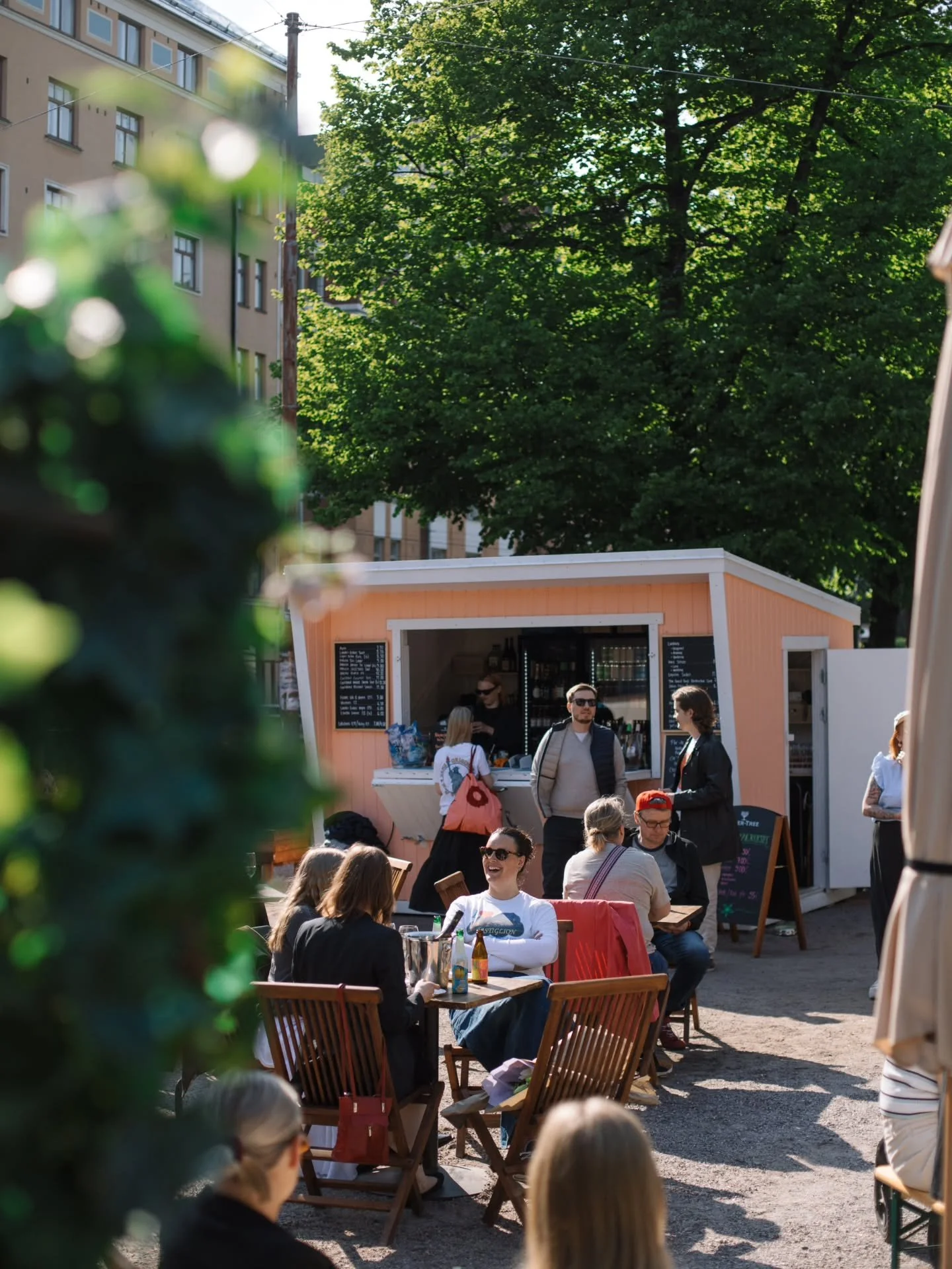 𝗧𝗼𝗱𝗮𝘆 𝗮𝗻𝗱 𝘁𝗼𝗺𝗼𝗿𝗿𝗼𝘄 is your 𝗹𝗮𝘀𝘁 𝗰𝗵𝗮𝗻𝗰𝗲 to enjoy our park terrace before we'll wrap up summer 2025. 💫🍂🙏🏼
We're keeping the terrace open on both days from 𝟭𝟲:𝟬𝟬 onwards, so come early before @karhupuisto_film_festival