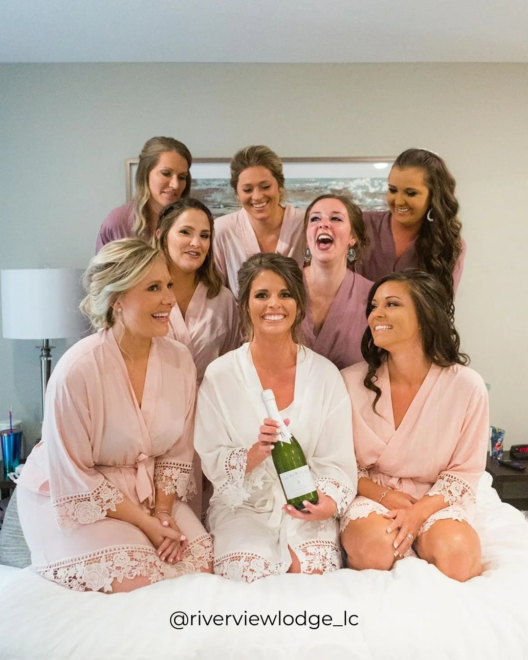 When your guests feel relaxed&hellip;You feel relaxed.

 When they&rsquo;re not shuffling from location to location&hellip;
 When they&rsquo;re not watching the clock&hellip;
 When they have space to linger&hellip;

The entire energy of the weekend s