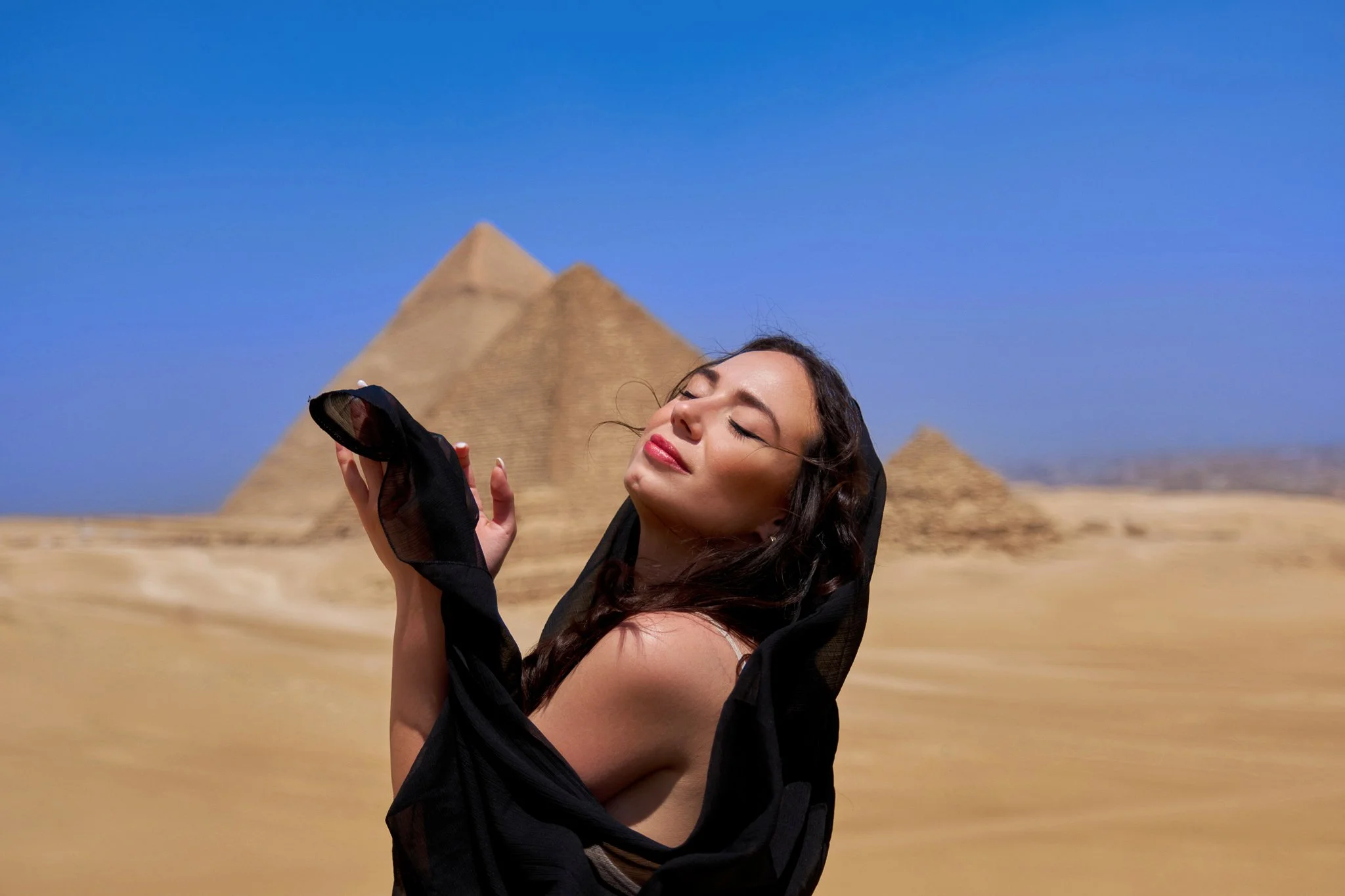 Portrait at the Pyramids-41.jpg