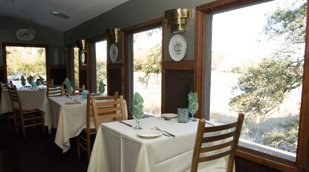 Gallery — Joe's Bar & Grill