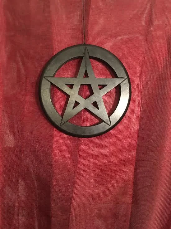 wall hanging penticle.jpeg