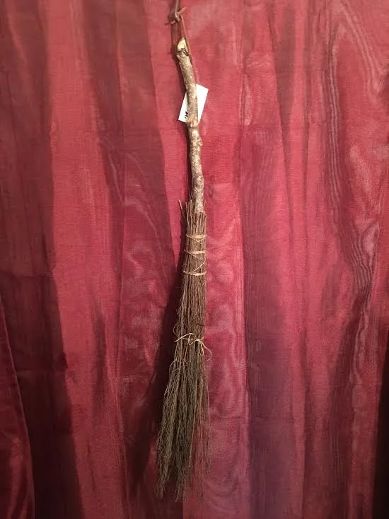Broom#5.jpg
