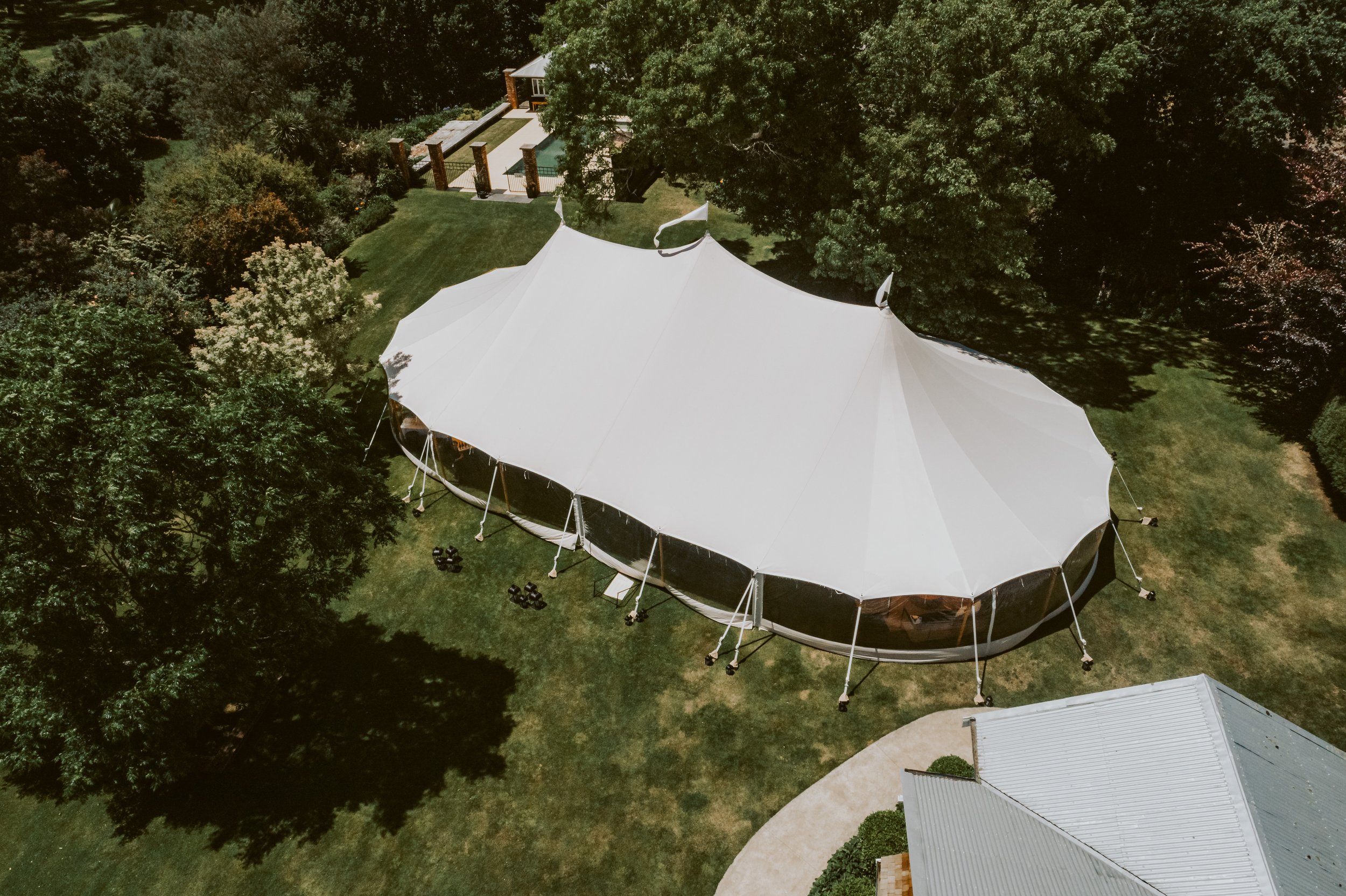 wedding at Wallingford from above